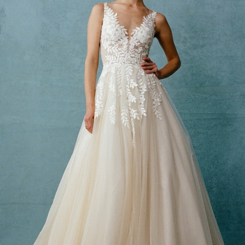 Wedding dress